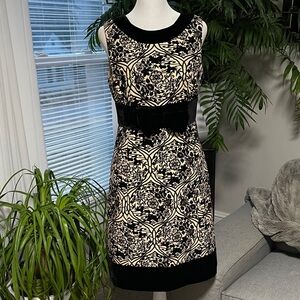 Kay Unger Sleeveless Sheath Dress